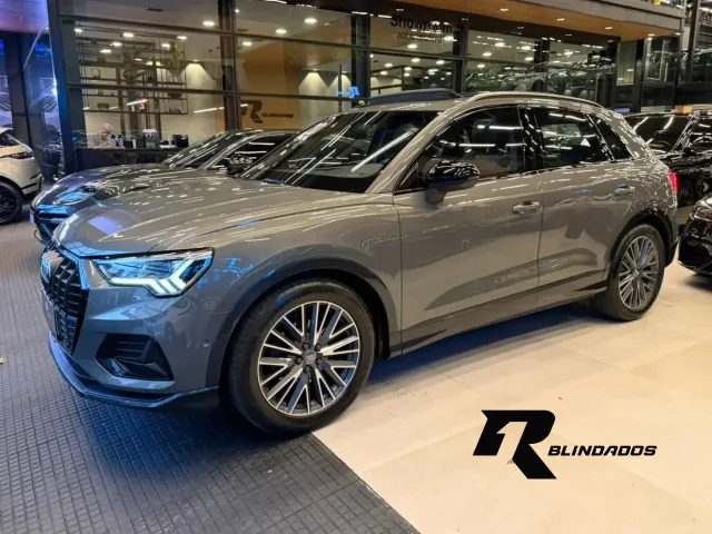 Audi Q3 Black Ed. 1.4 TFSI Flex/Black S-tron. 2020