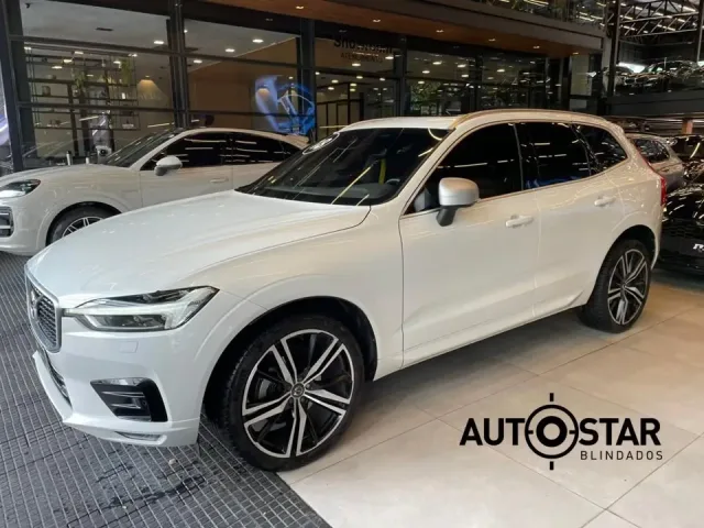 Volvo XC 60 T-5 R-DESIGN 2.0 AWD 5p 2017
