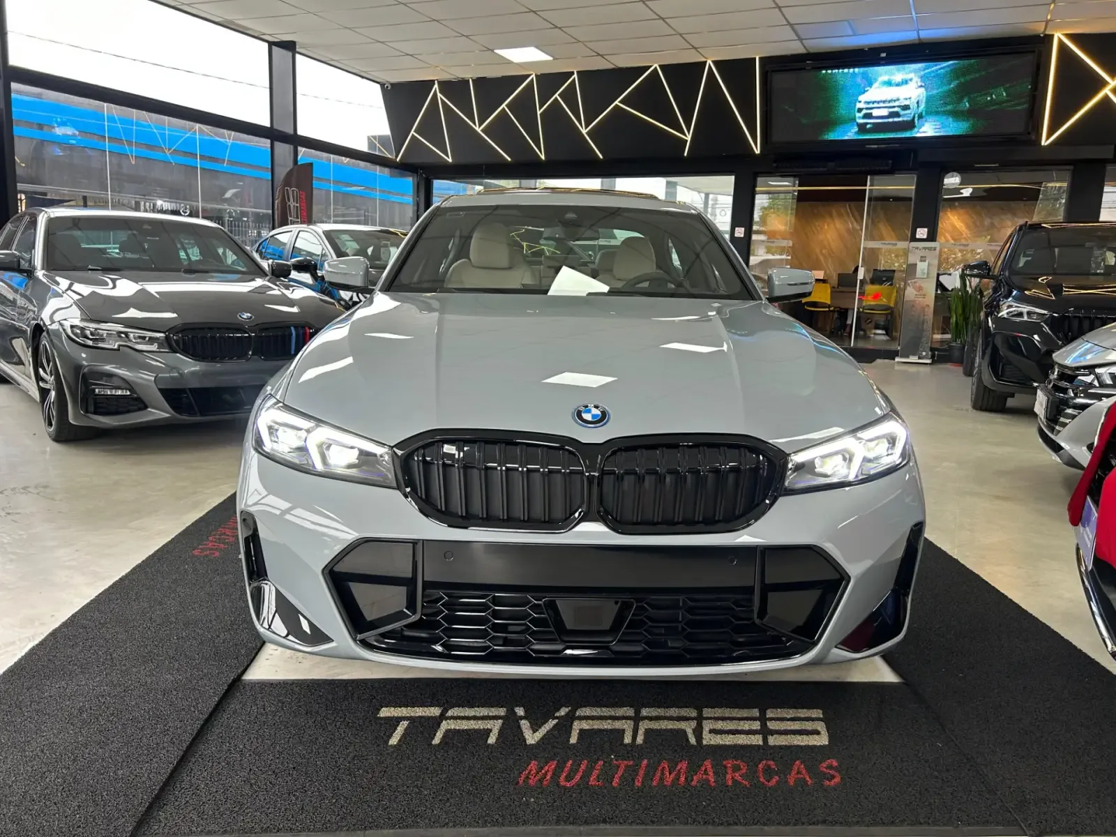BMW Série 3 330e M Sport 2.0 Turbo Aut. (Híbrido) 2025
