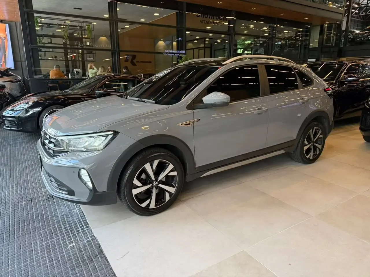 Volkswagen Nivus Highline 1.0 200 TSI Flex Aut. 2022