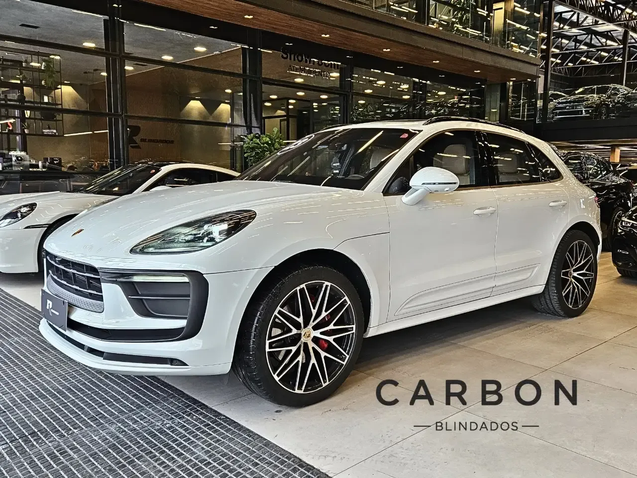 Porsche Macan 2.0 Turbo 2022