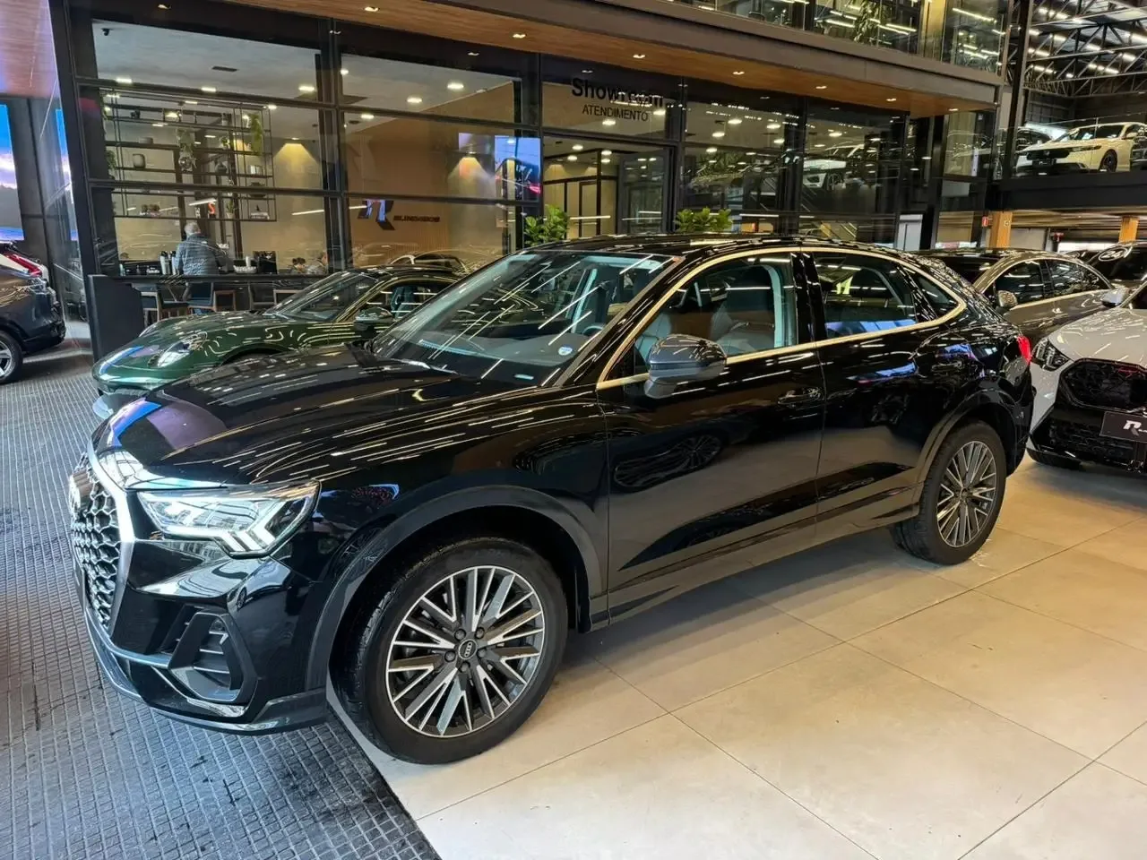 Audi Q3 Performance 2.0 TFSI Tiptr. Quattro 2024