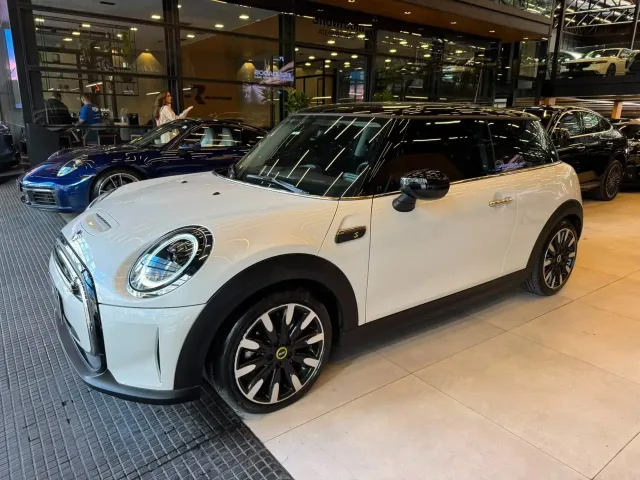Mini Cooper SE Exclusive 3p (Elétrico) 2023