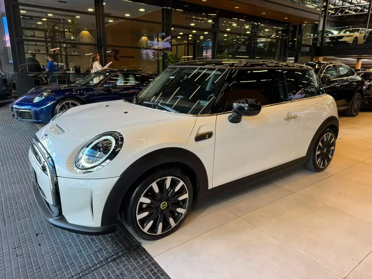Mini Cooper SE Exclusive 3p (Elétrico) 2023