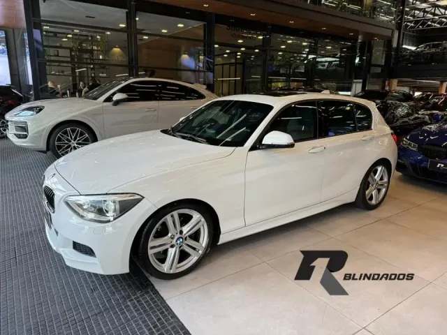 BMW Série 1 125i M Sport/Active Flex 2.0 TB Aut. 5p 2013